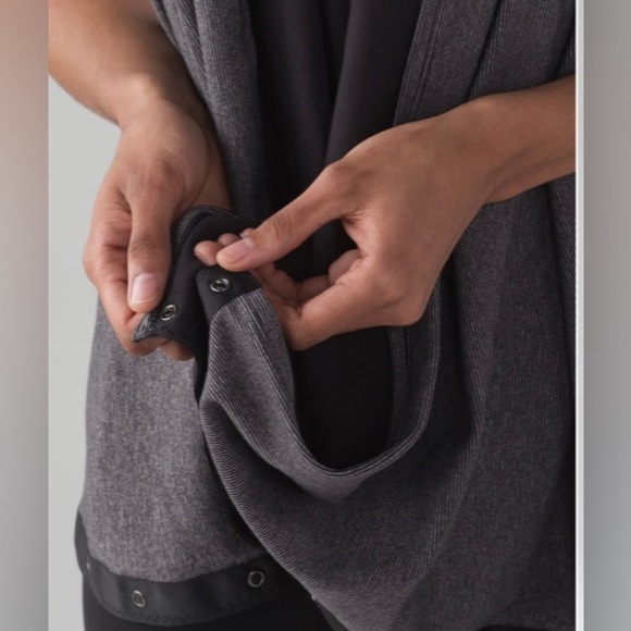 Lululemon Vinyasna Scarf - Picture 8 of 12